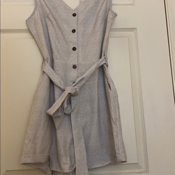 Button down light gray romper - Picture 2 of 3